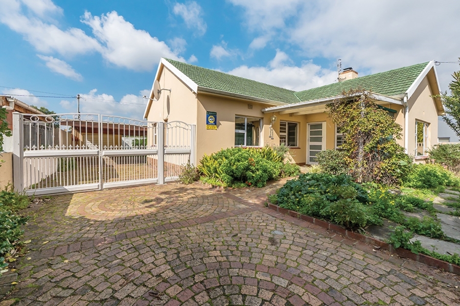 To Let 3 Bedroom Property for Rent in Southfield Western Cape